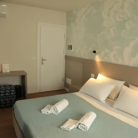 Konukevi Tau Srl 4*